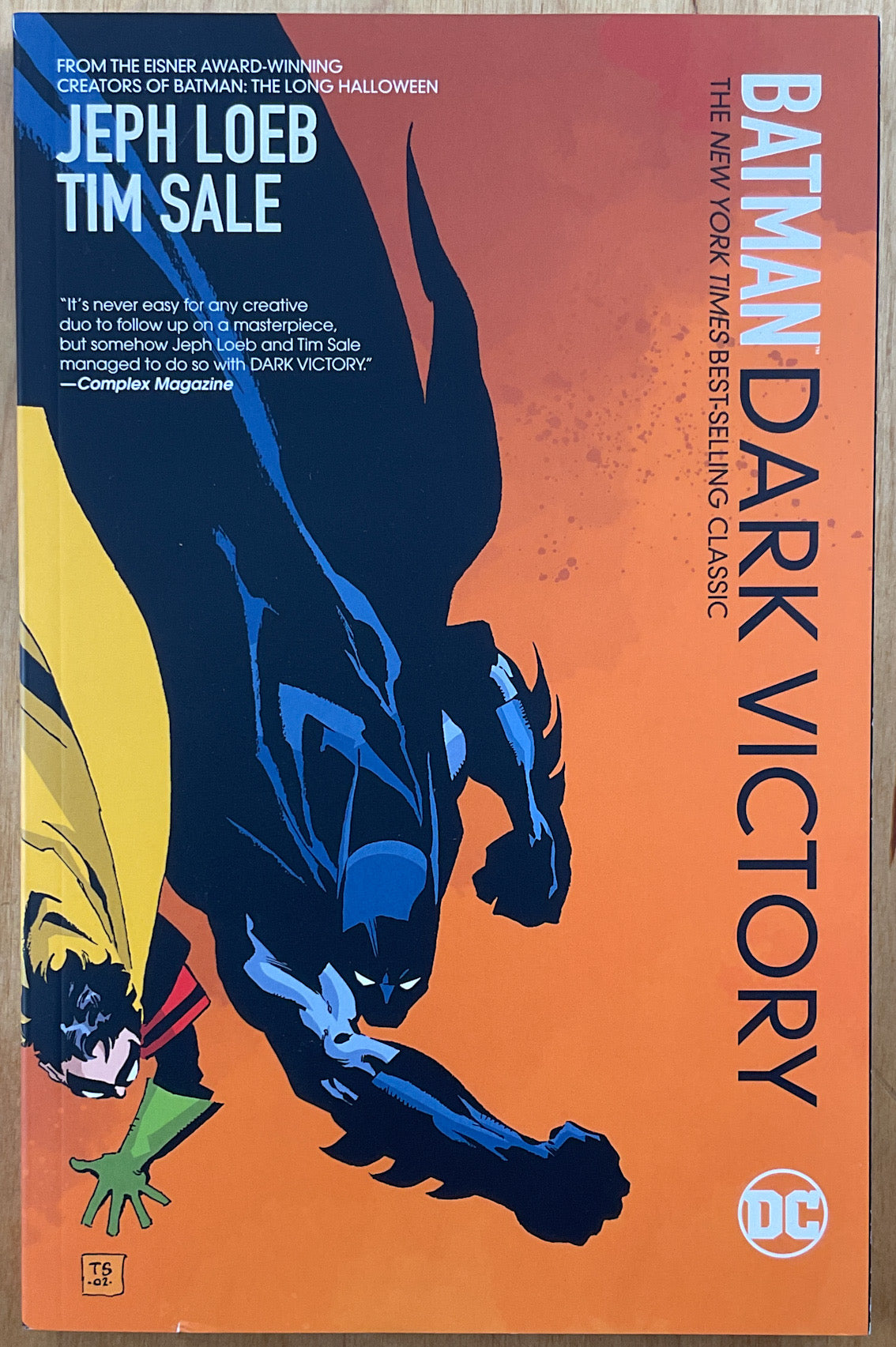 Batman: Dark Victory – Stuart Ng Books