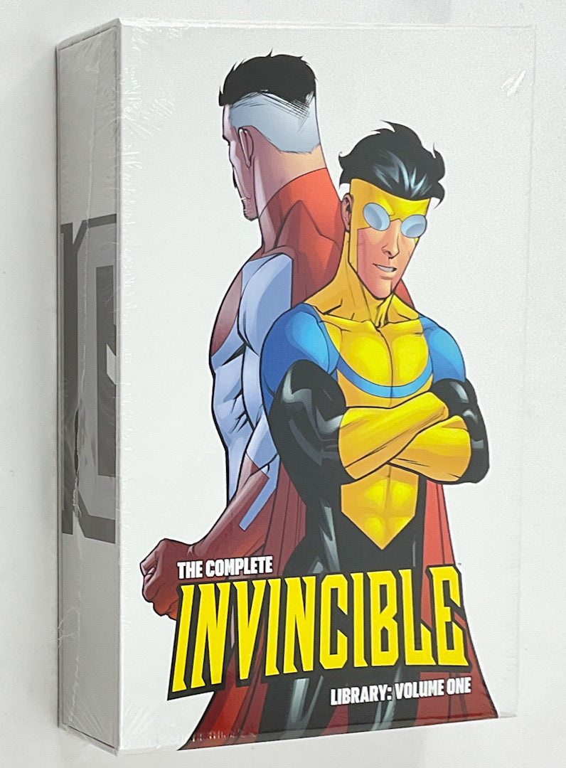 The Complete Invincible Library, Vol. 1 - Limited Slipcased Edition