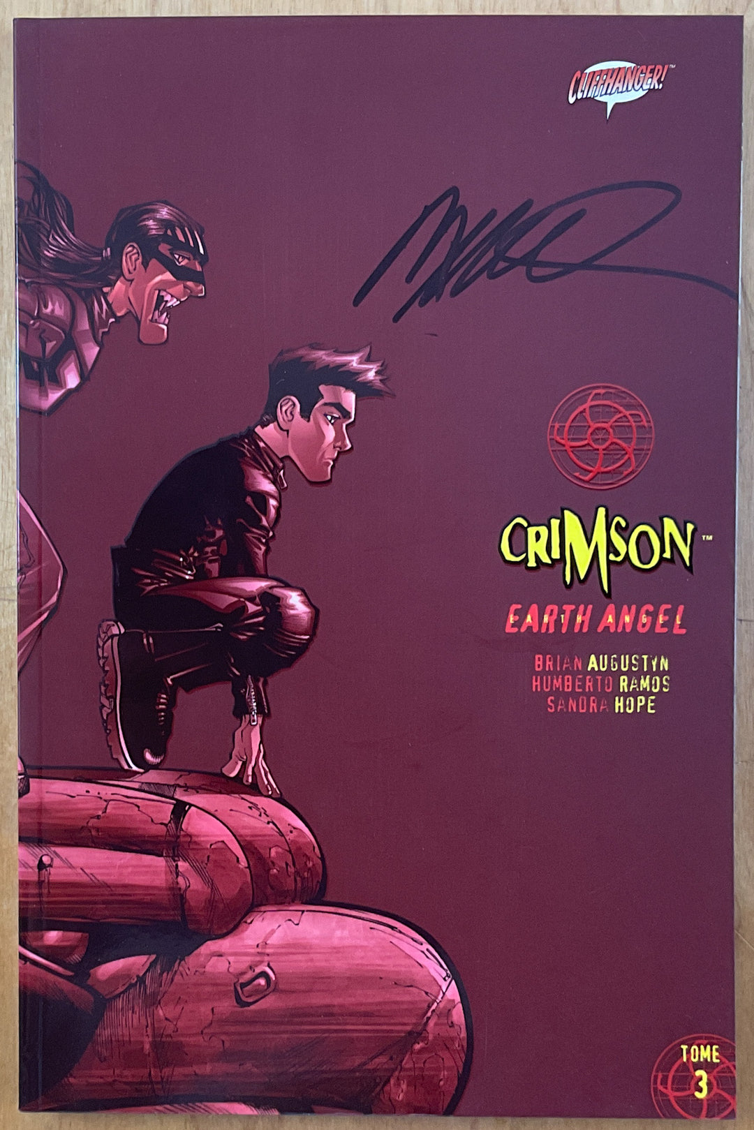 Crimson: Earth Angel, Tome 3 - Signed