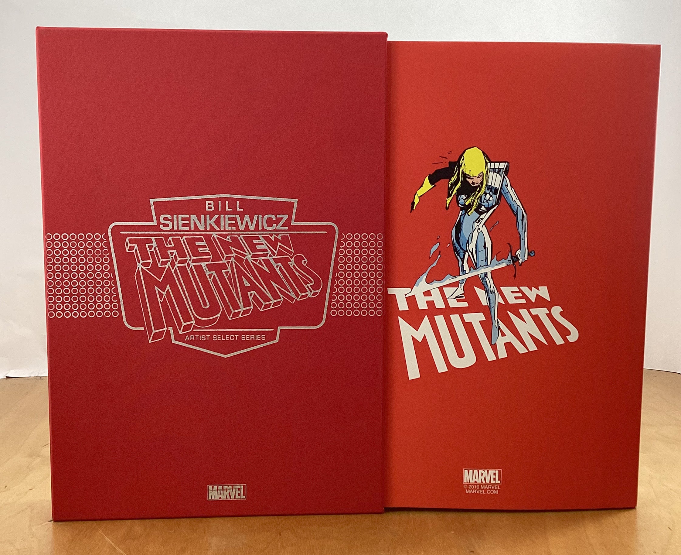 New Mutants 全4冊セット 英語版 The New Mutants: Artist Select Series - Signed and Numbered