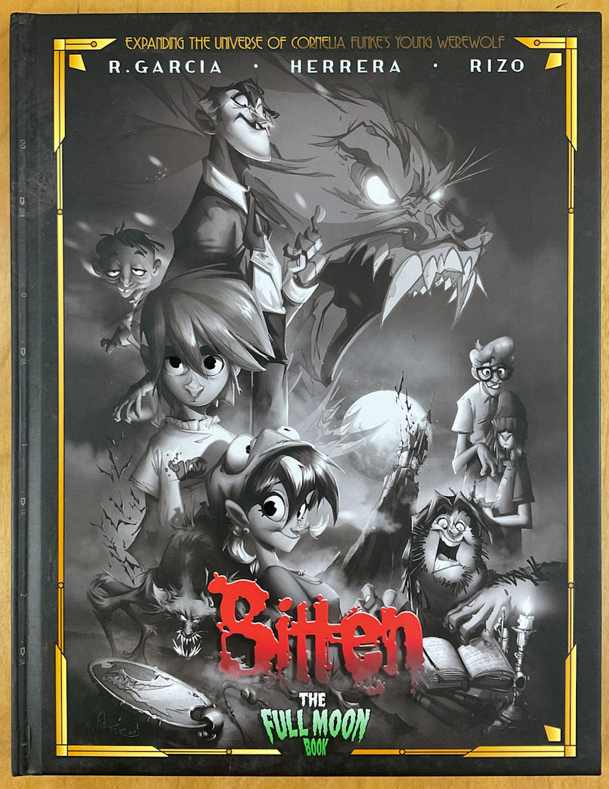 Bitten: The Full Moon Book