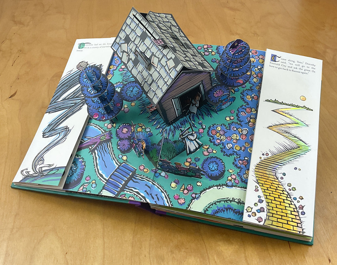 The Wonderful Wizard of Oz: A Commemorative Pop-Up