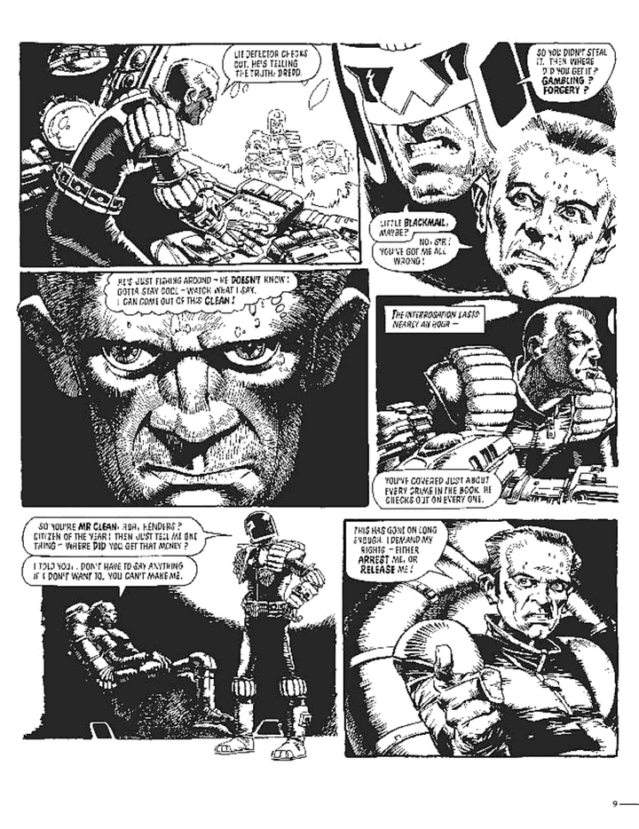 Judge Dredd: The Complete Cam Kennedy Vol. 1