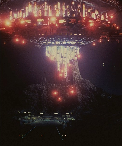 Close Encounters of the Third Kind: The Ultimate Visual History