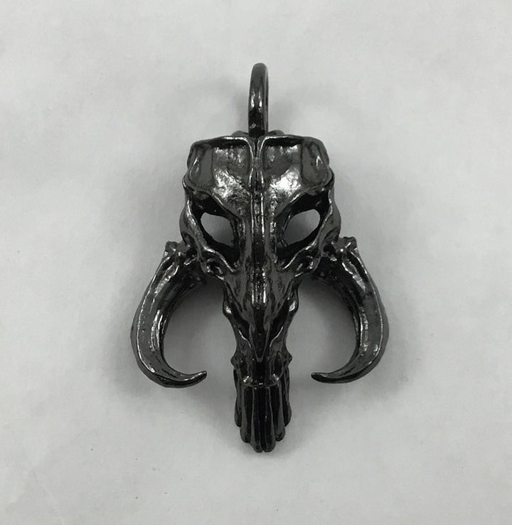 Mandalorian Mythosaur Skull Pendant - Black Nickel Plated Pewter